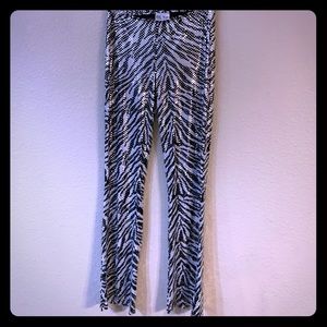 Amazing zebra stretch pants w/holographic circles